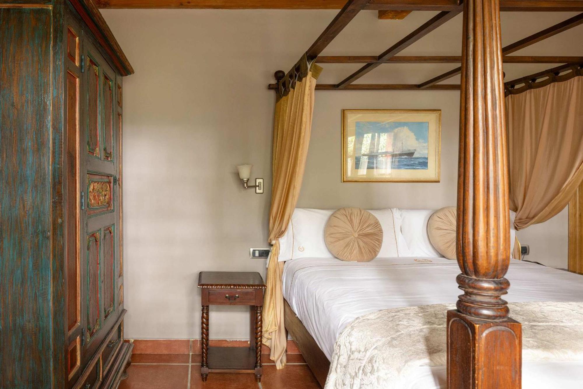 Hotel & Spa Etxegana Zeanuri Bagian luar foto