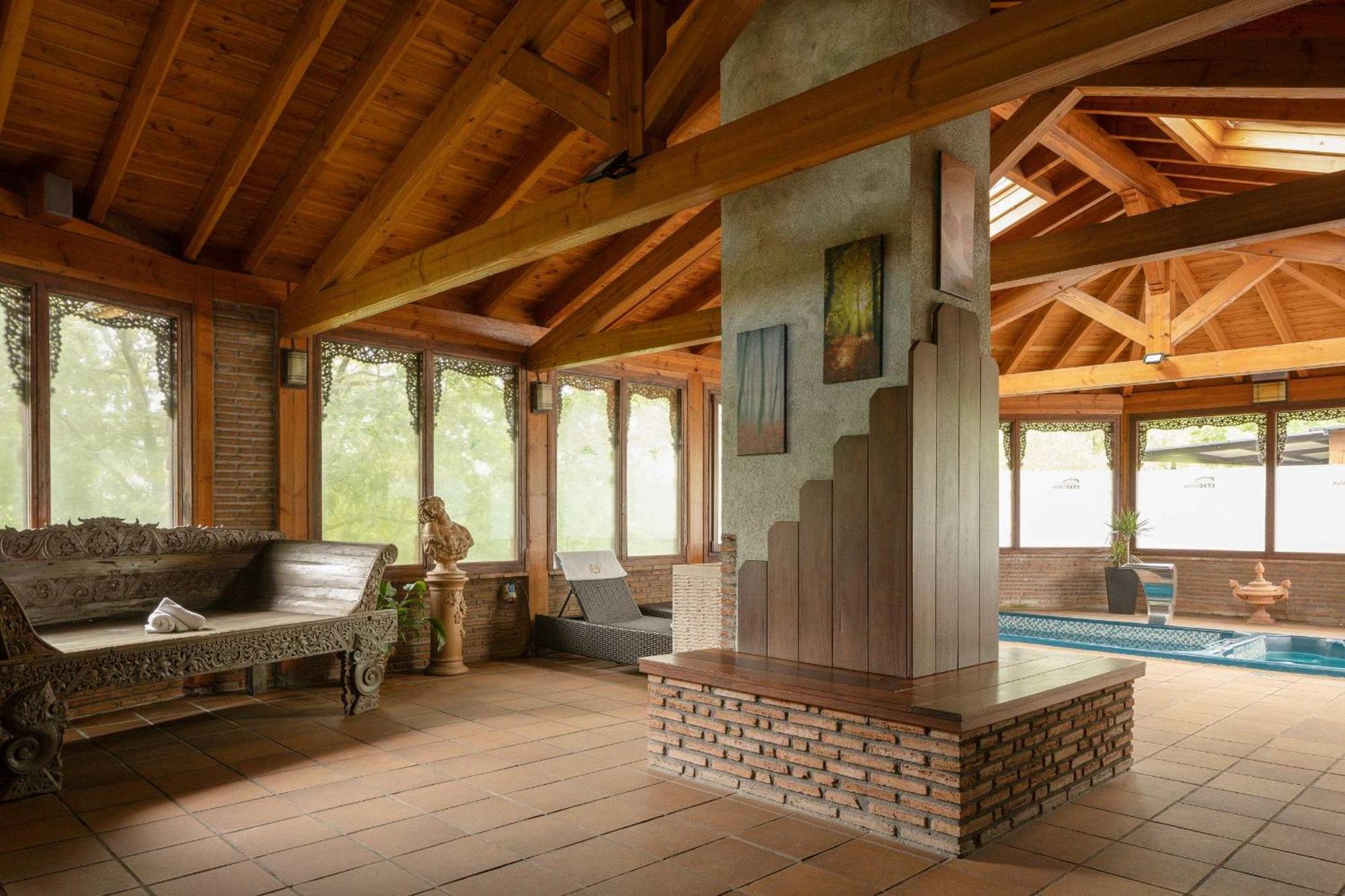 Hotel & Spa Etxegana Zeanuri Bagian luar foto