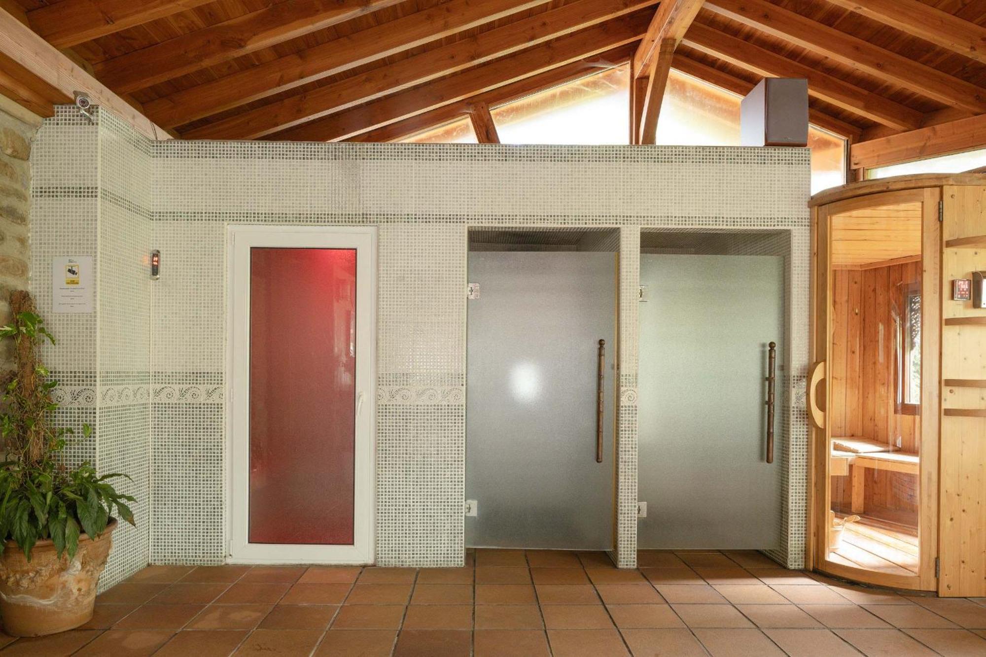 Hotel & Spa Etxegana Zeanuri Bagian luar foto