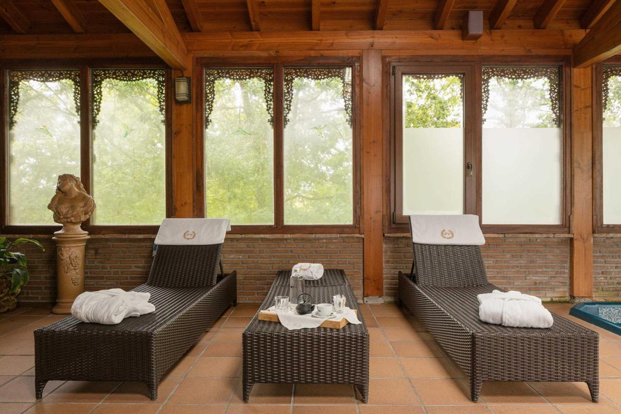 Hotel & Spa Etxegana Zeanuri Bagian luar foto